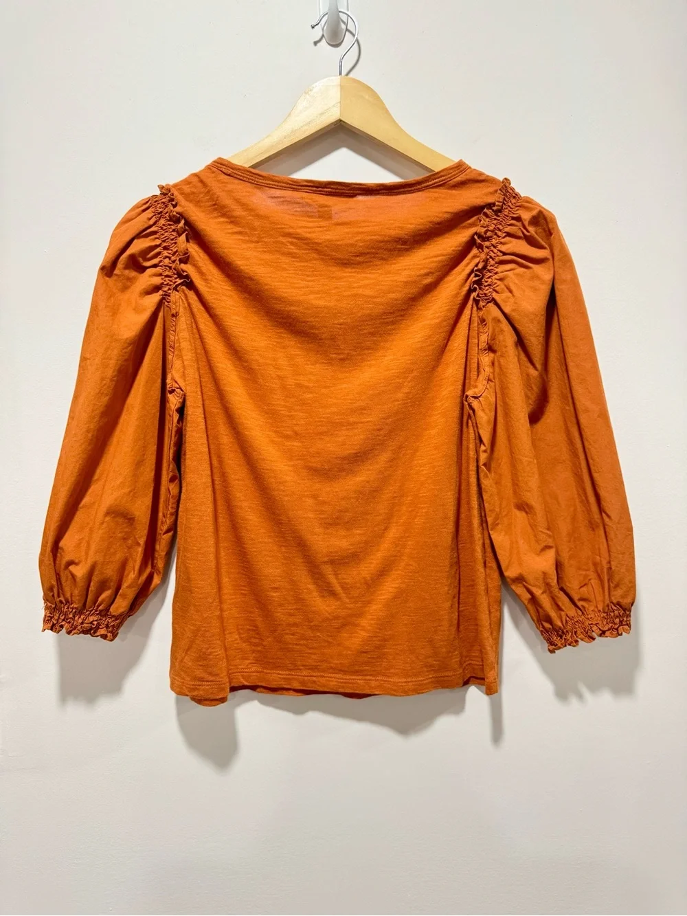 Banana Republic Rust Smocked Sleeve Puff Top Mixed Media Crew Neck Size S